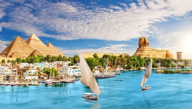 W którym roku powstał starożytny Egipt? Odkryj jego tajemnice